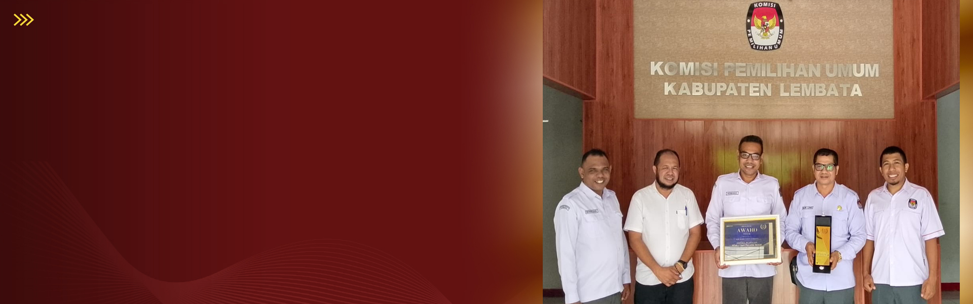 KPU Lembata Meraih Penghargaan dari POS-KUPANG.com Sukses Jalankan Pemilu dan Pilkada Damai 2024